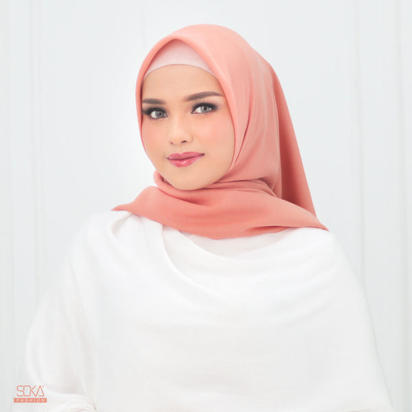 Hijab Segi Empat Paris Premium Coral - Fashion Muslim